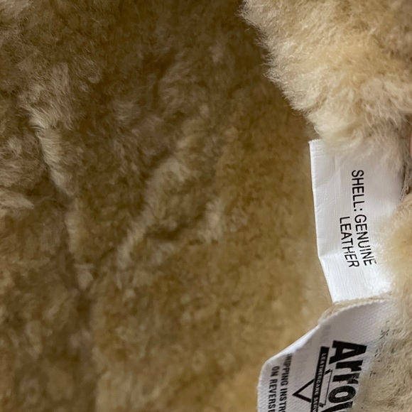 Genuine shearling coat in petite small - Picture 9 of 12